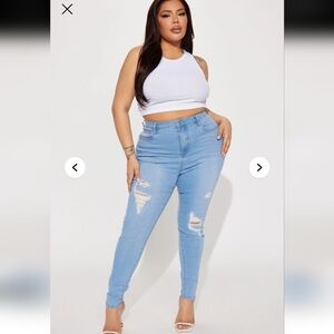 Fashion Nova Distressed Skinny Jeans 1x 16/18